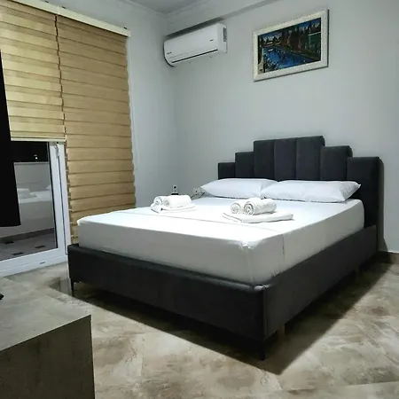 Perandori Old Apartment *