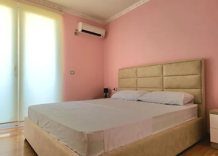 Perandori Old Apartment