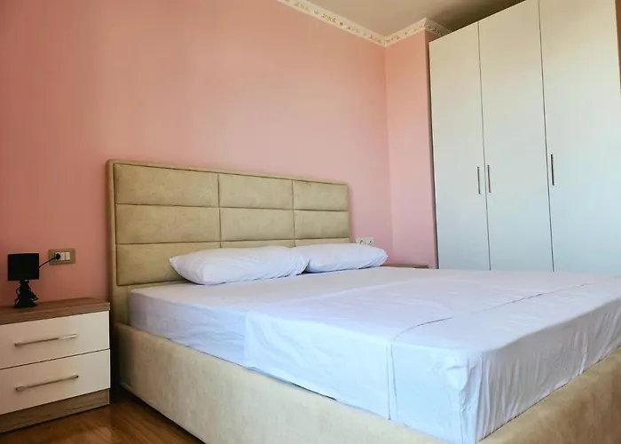 Apartment Perandori Old Vlorë