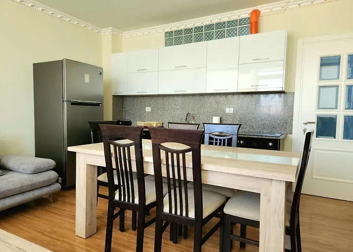Apartment Perandori Old *