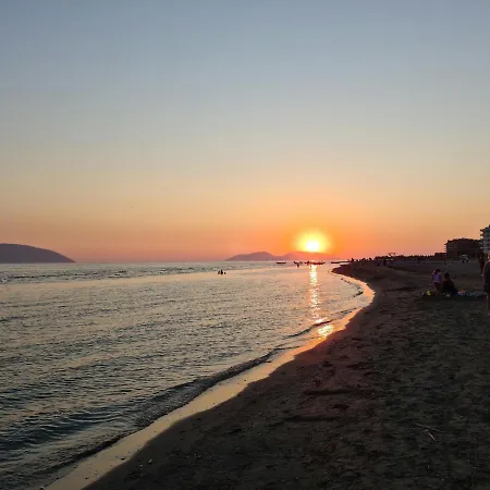 Perandori Old Apartment Vlore