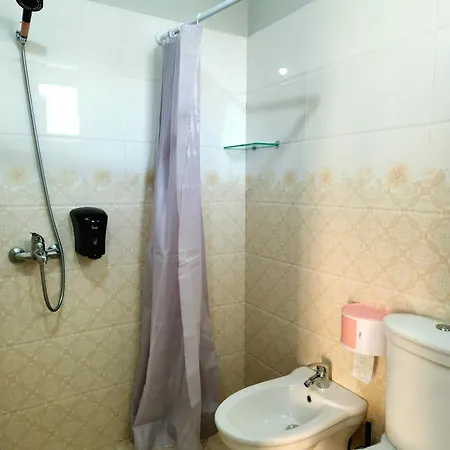 Perandori Old Apartman *